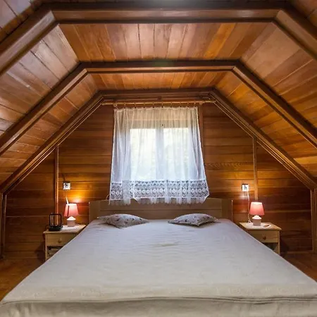 Holiday home Kuca Za Odmor Dm